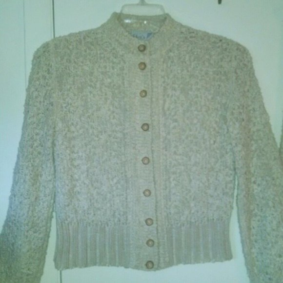 Vintage Rare crochet/knit 2 pc sweater skirt set - Picture 4 of 16